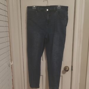 Universal Standard Navy Cropped Jeans